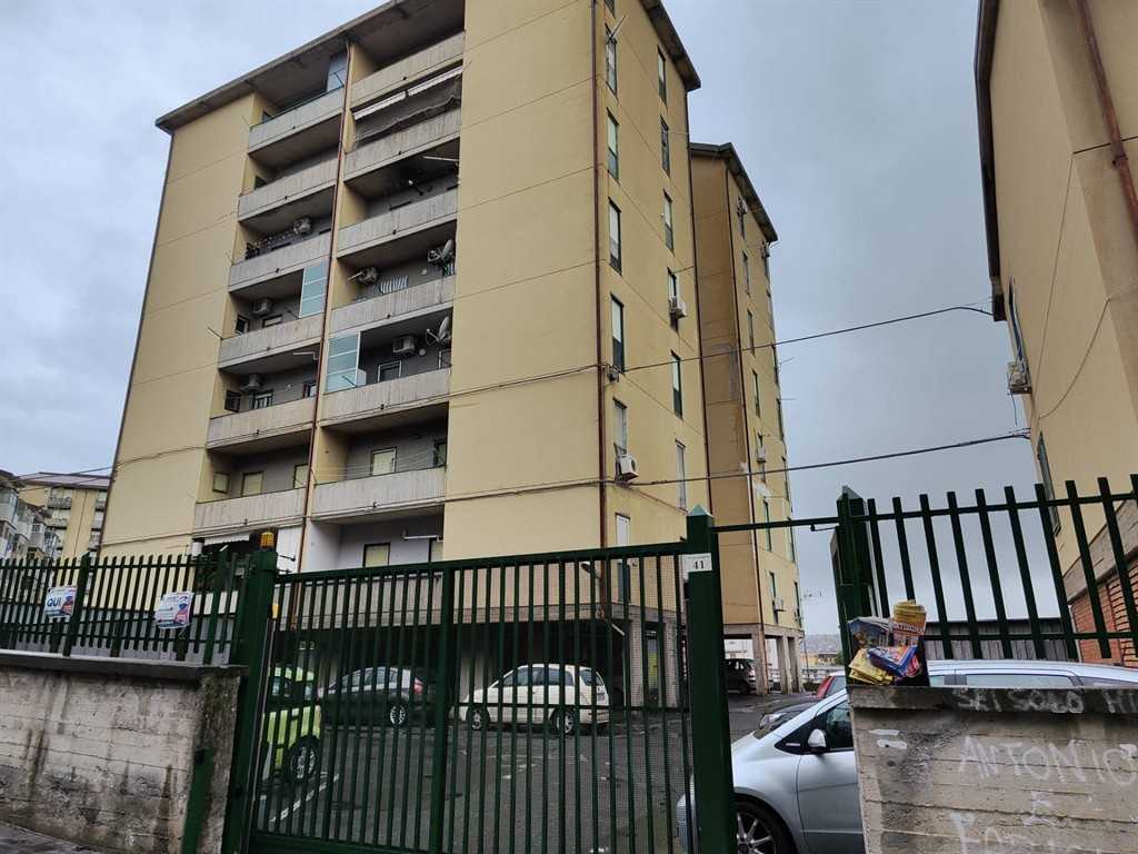 Appartamento VIA SALVATORE SALAMONE MARINO, Catania