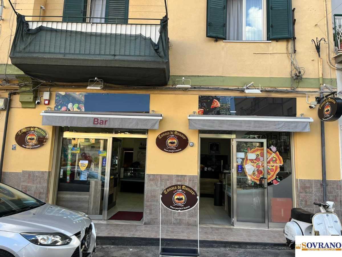 Locale commerciale FONDO LA MANNA, Palermo