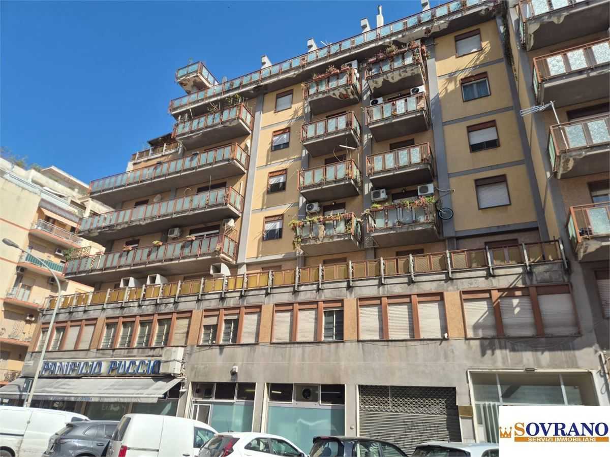 Appartamento Via Generale Arimondi, Palermo