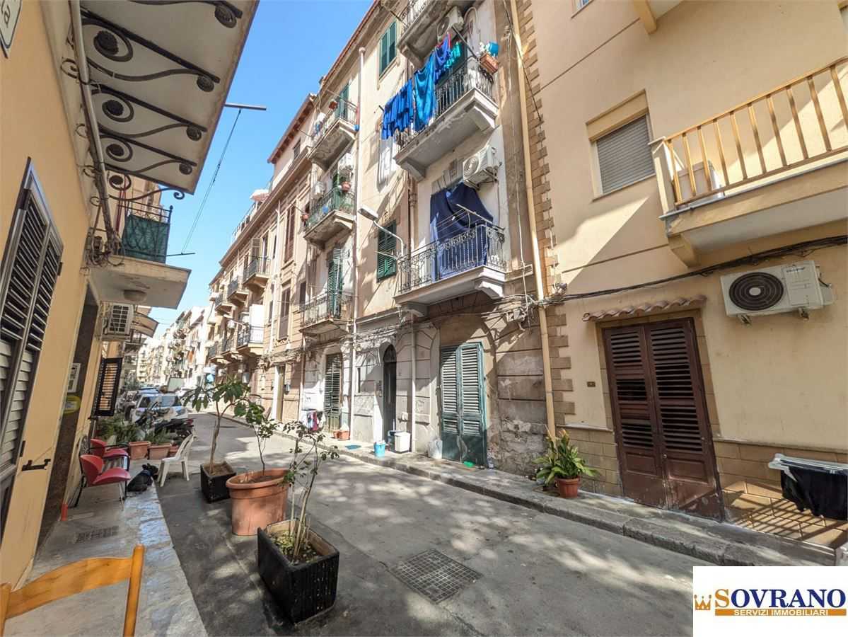 Appartamento Via Agostino Scilla, Palermo