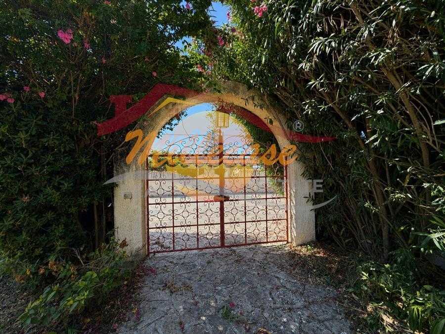 Casa indipendente Viale dei Lidi, Siracusa