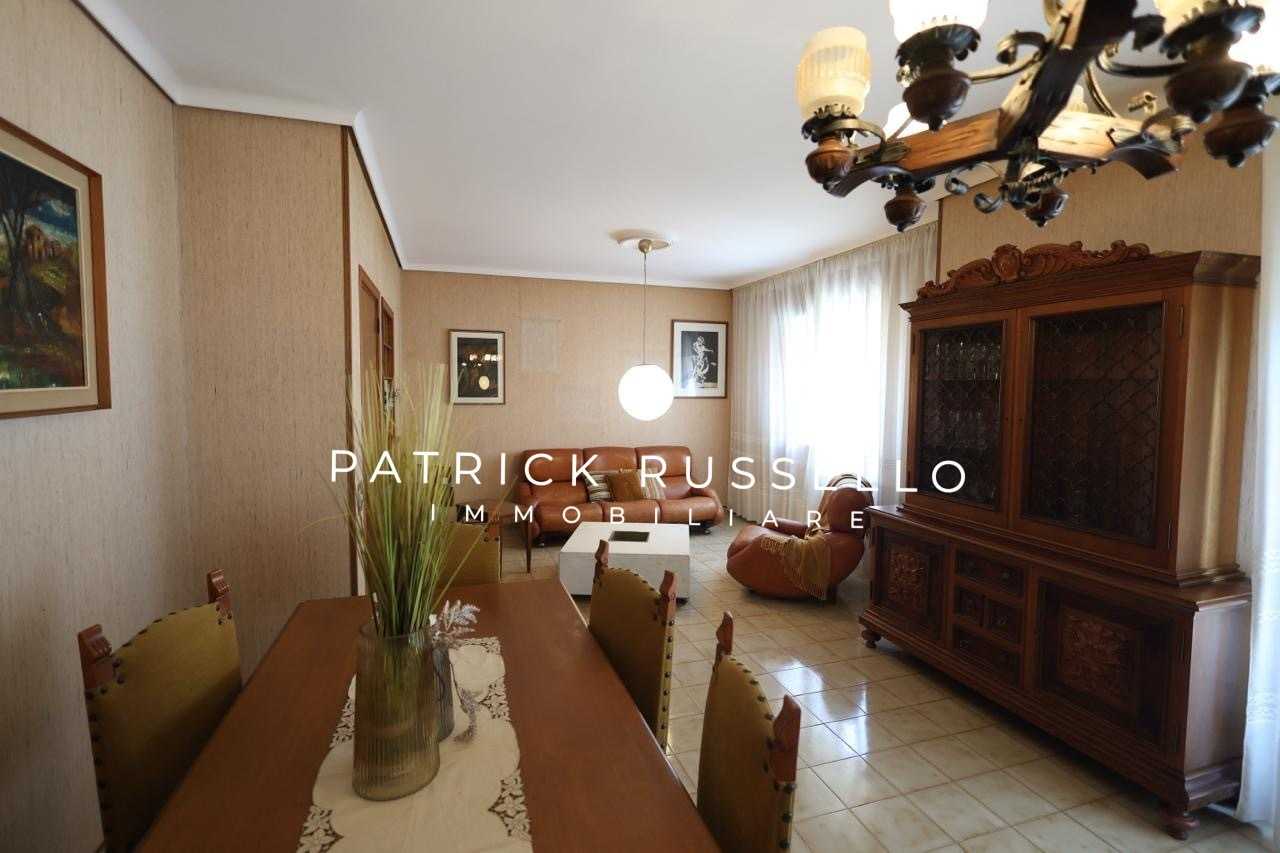 Appartamento Via Candito, Gela