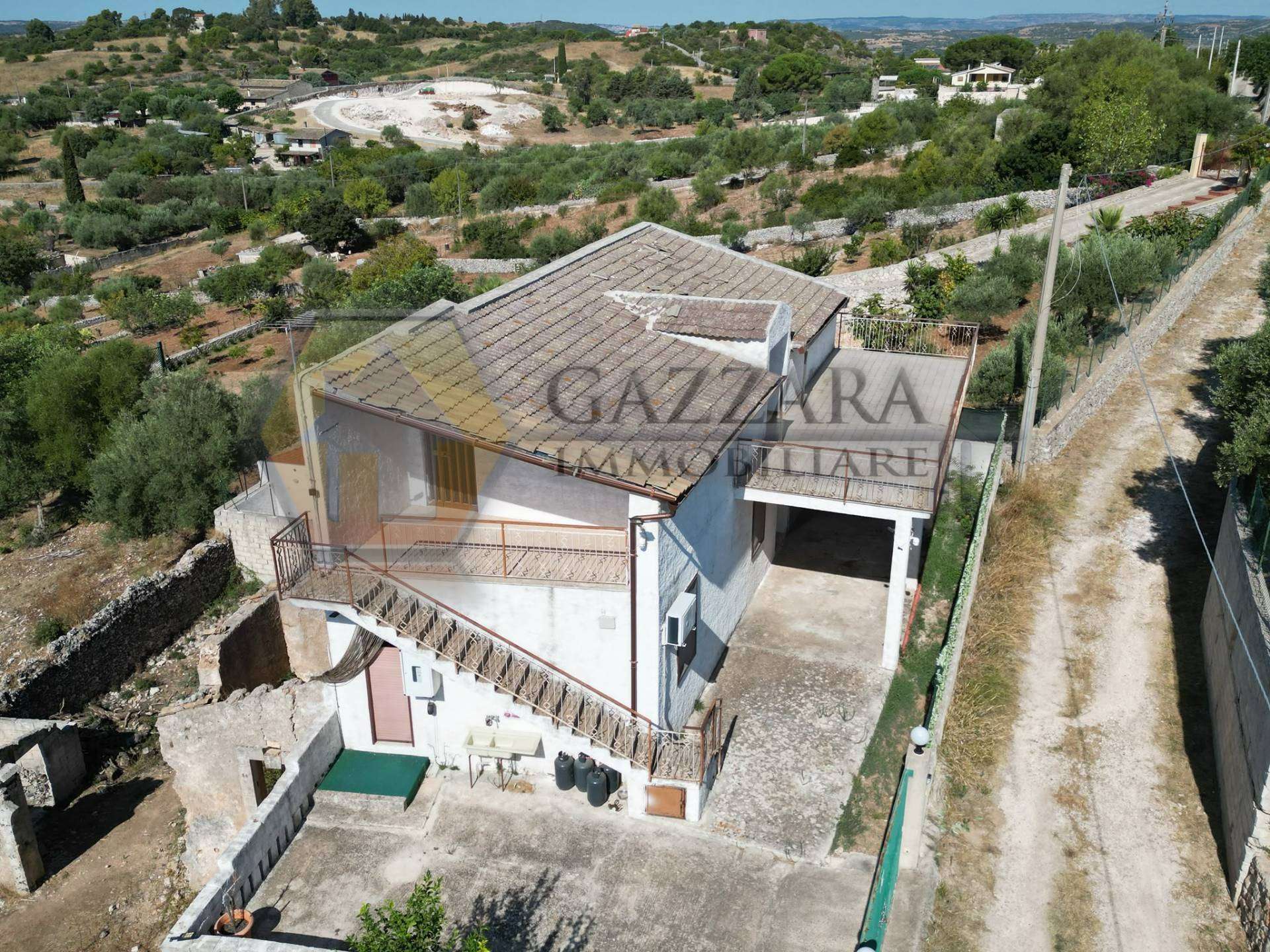  - foto 8