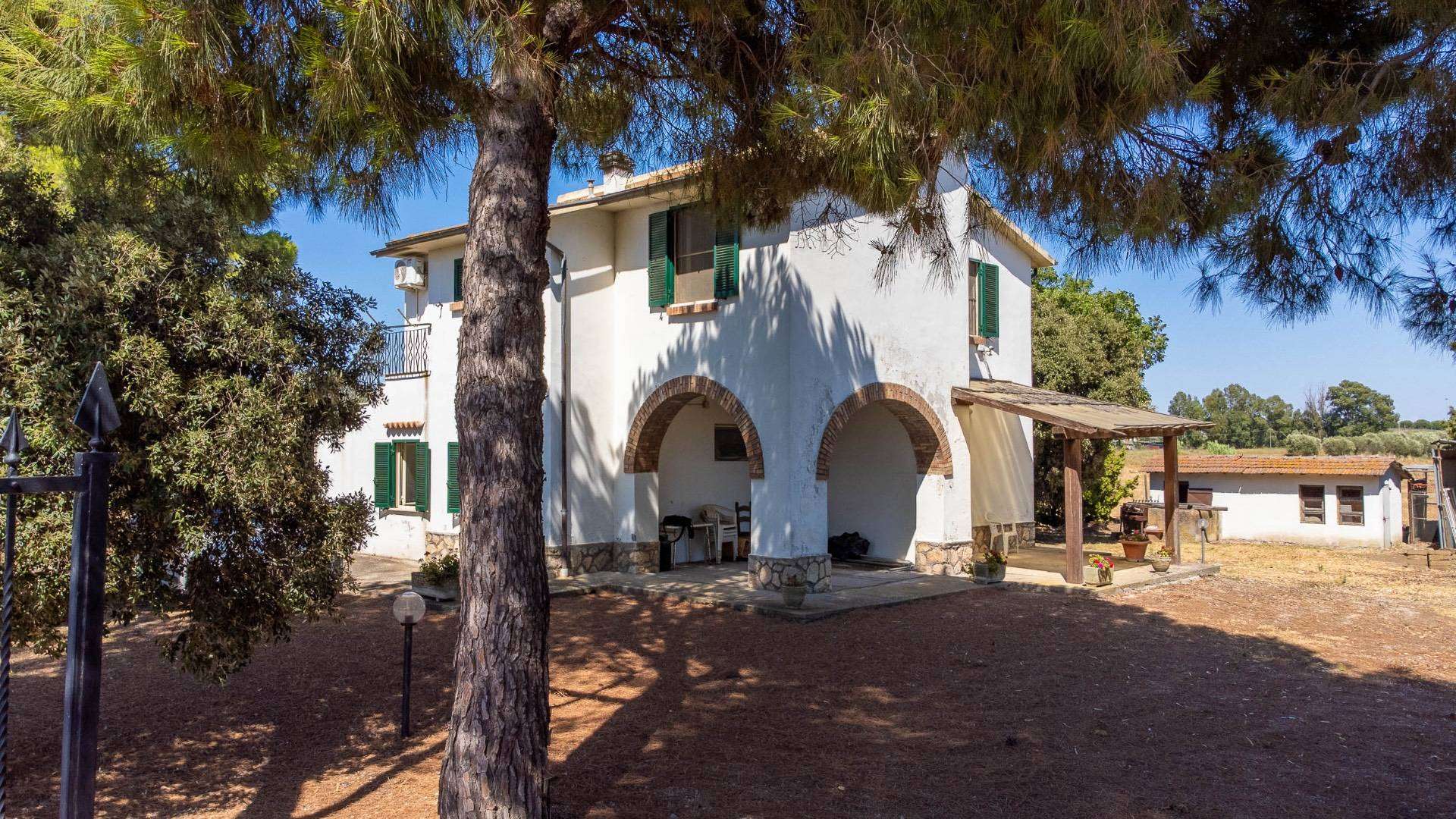Villa Strada Ponte tre occhisnc, Capalbio