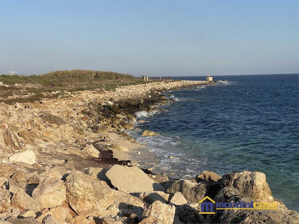 Terreno agricolo c.da Costa Pizzuta, Portopalo di Capo Passero