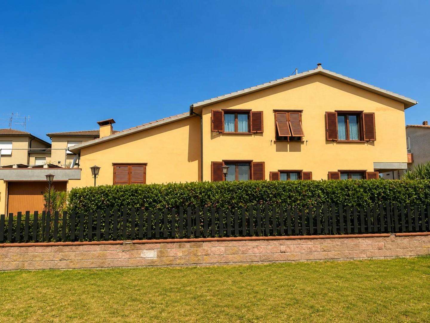 Villa Via N. Nanetti,, Campiglia Marittima