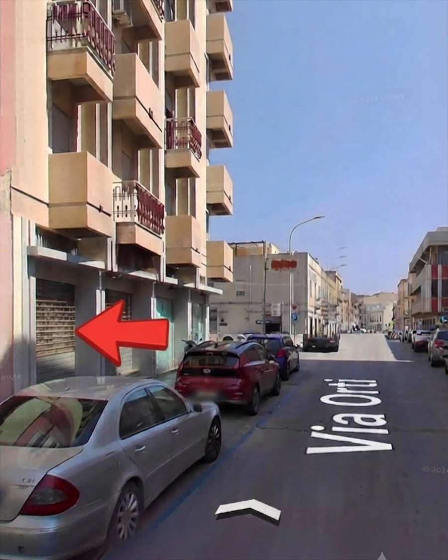 Magazzino - Deposito via orti, Trapani