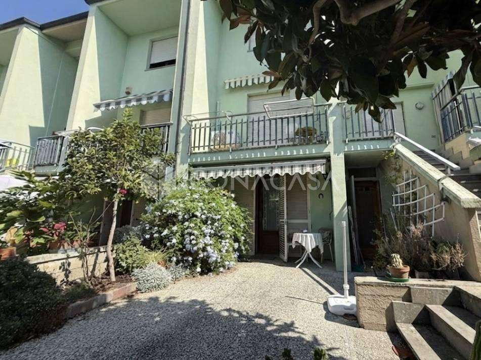  - foto 38