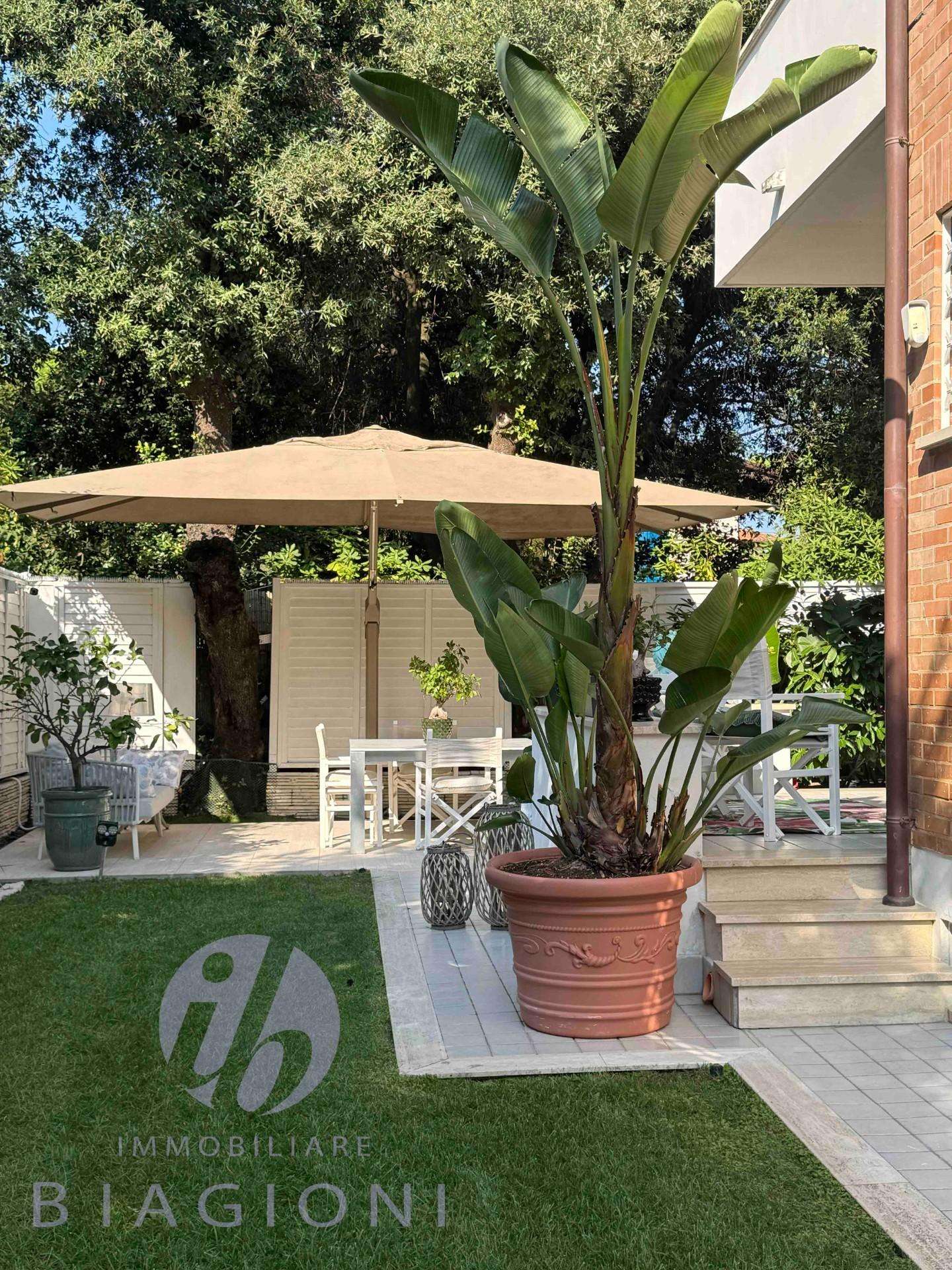 Casa Bi - Trifamiliare Via Vincenzo Bellini,, Pietrasanta