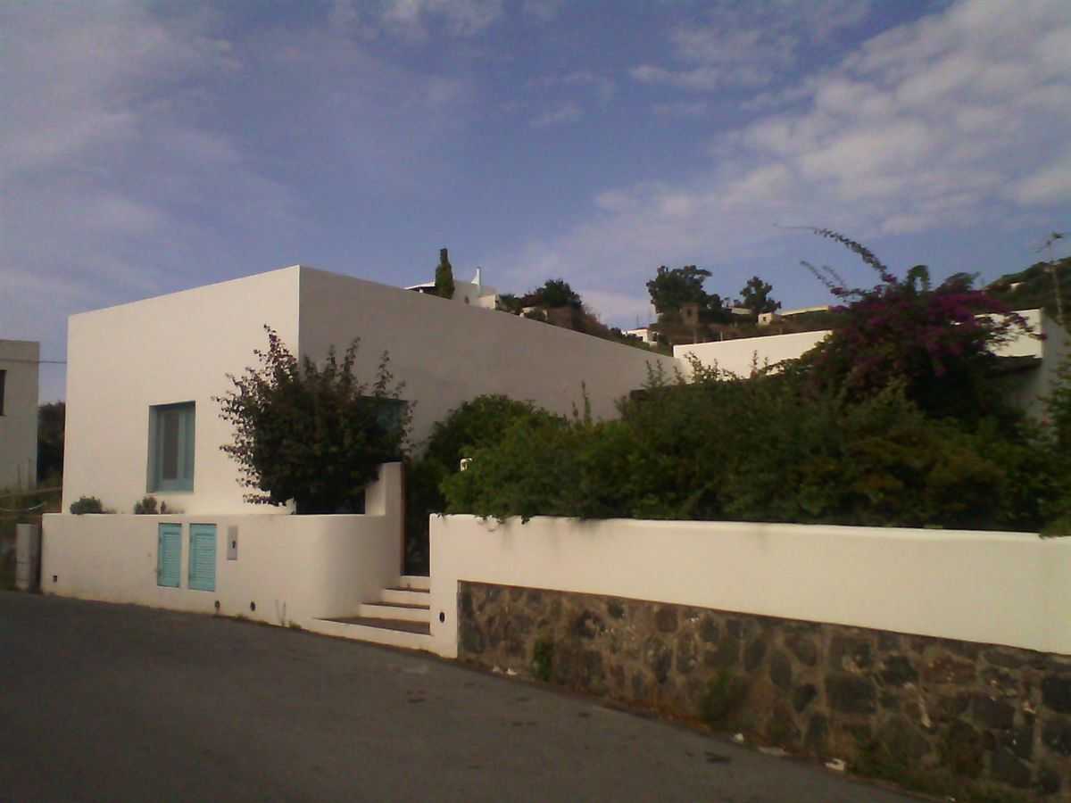 Casa indipendente via Umberto I Salina, Santa Marina Salina