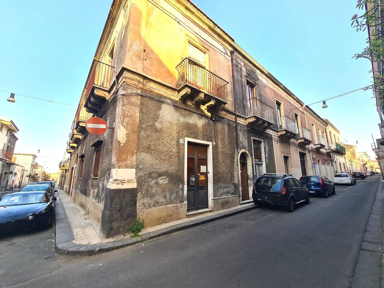 Appartamento Via la Farina, Riposto
