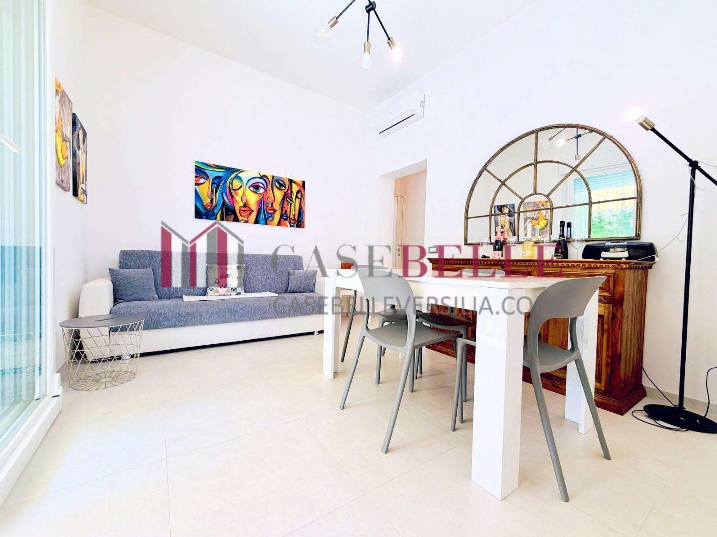 Casa Bi - Trifamiliare Via Achille Grandi,, Viareggio