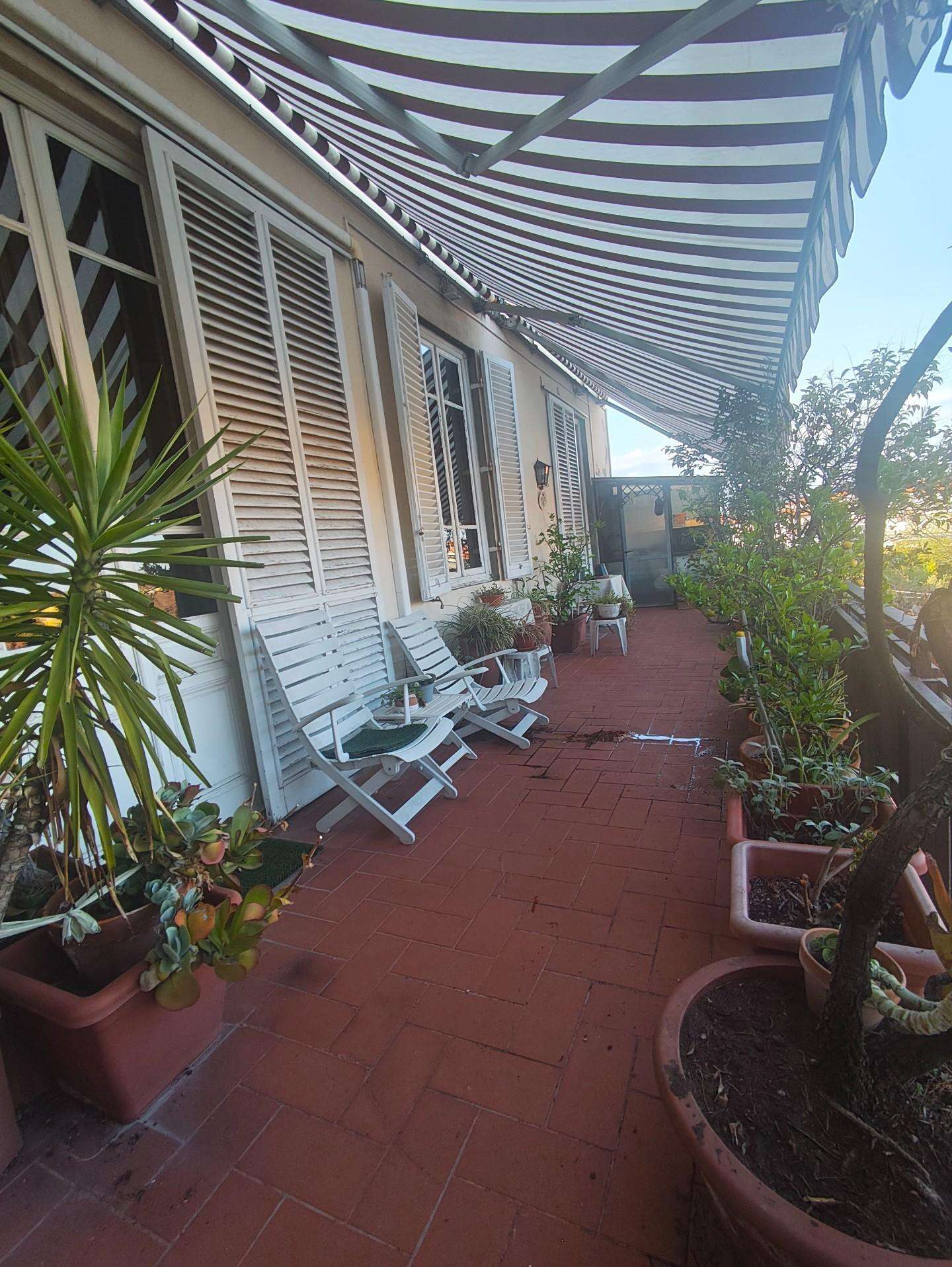 Appartamento Via di Tiglio,, Lucca