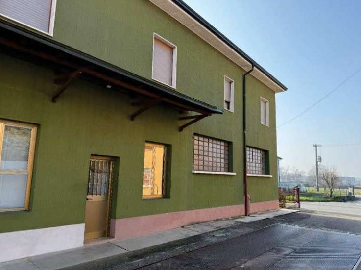Appartamento Via Cesare Battisti,  38, Cornate d'Adda