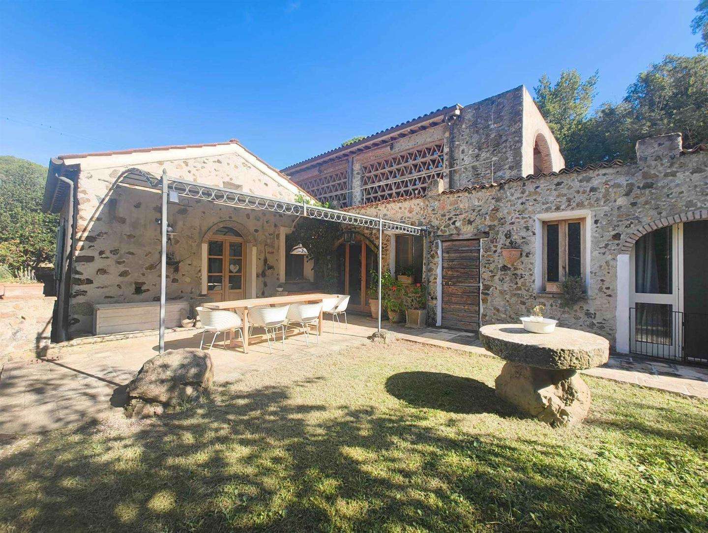 Villa Capoliveri, Capoliveri