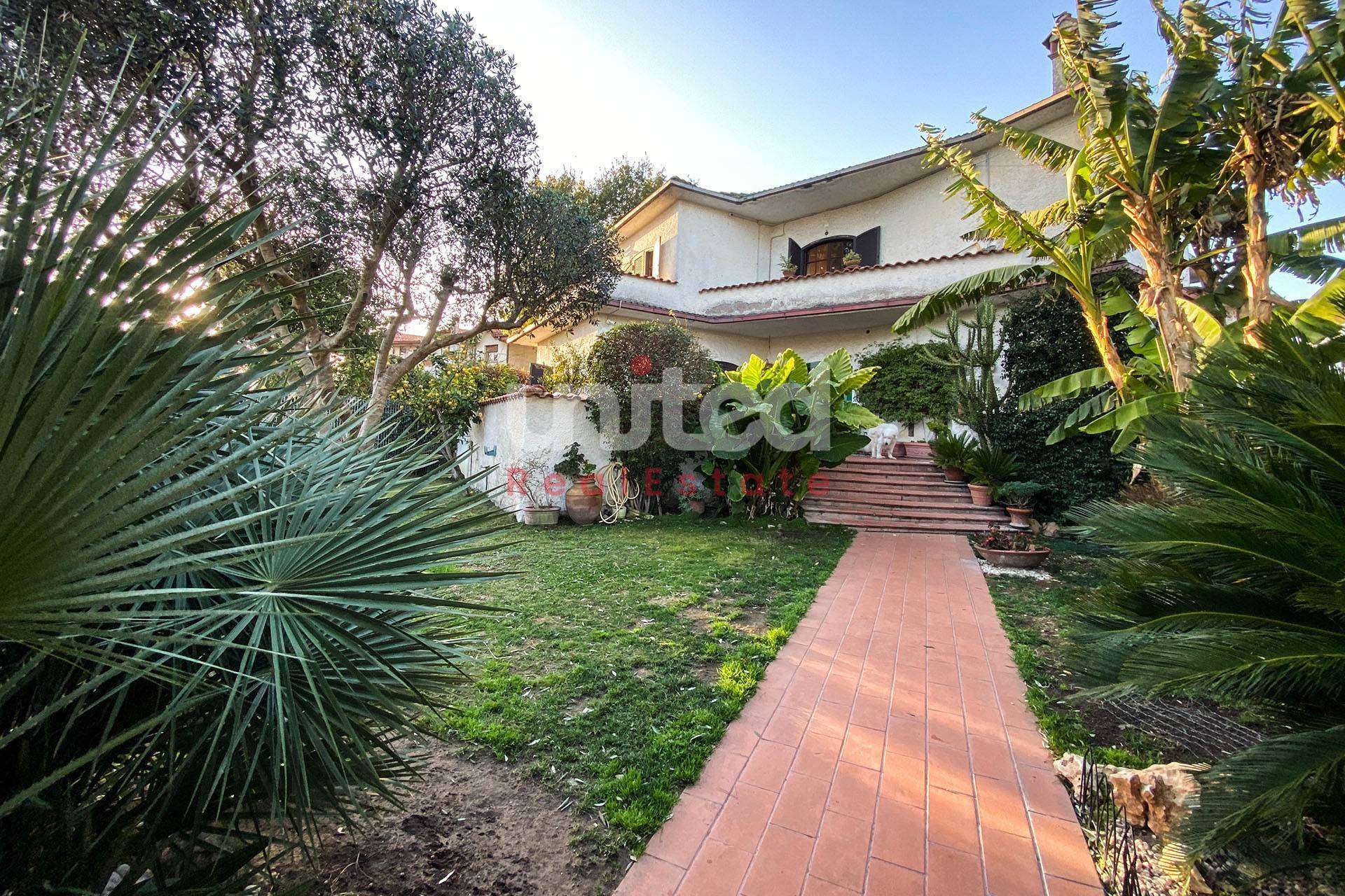 Villa Via Nicola De Giosa, Roma
