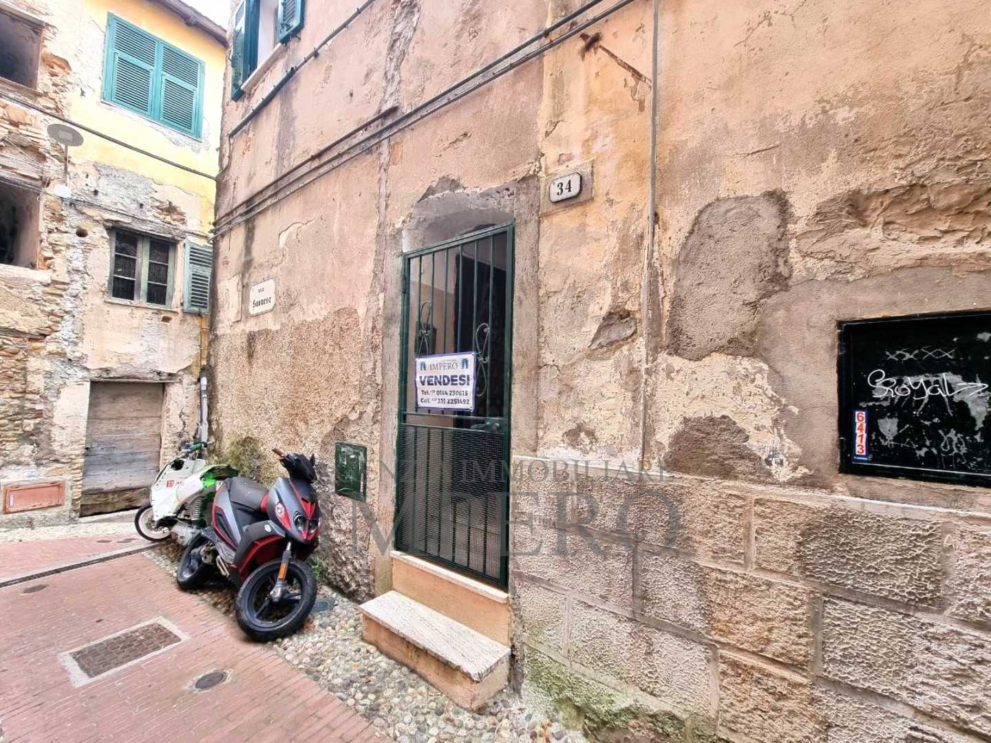 Appartamento Vico Saonese, Ventimiglia