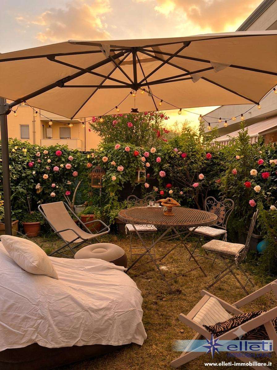 Appartamento Via del Balico, , 5400 Massa MS, Italia, Massa