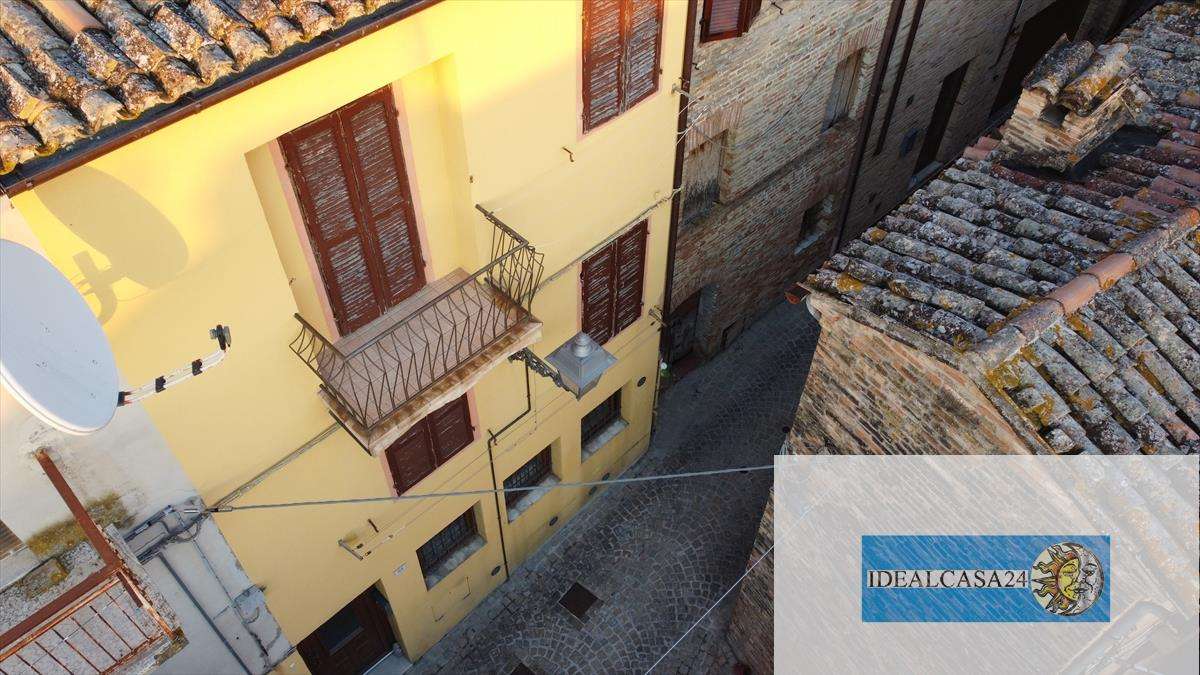 Casa indipendente treia via xx settembre 88, Treia