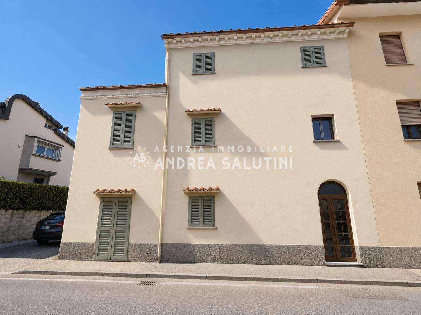 Palazzo - Stabile Via Ⅳ Novembre,, Pontedera
