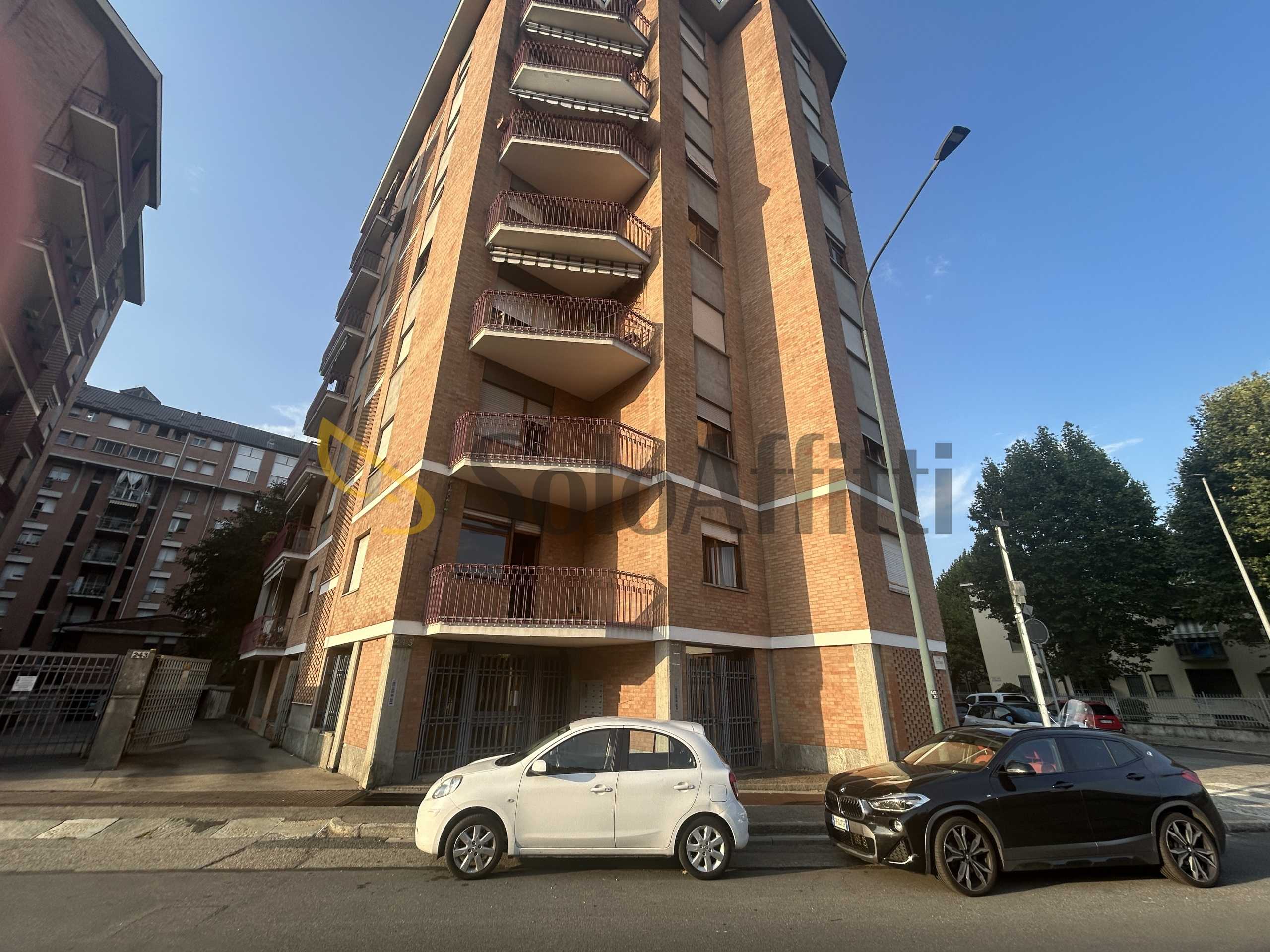 Appartamento Via Gottardo, Torino