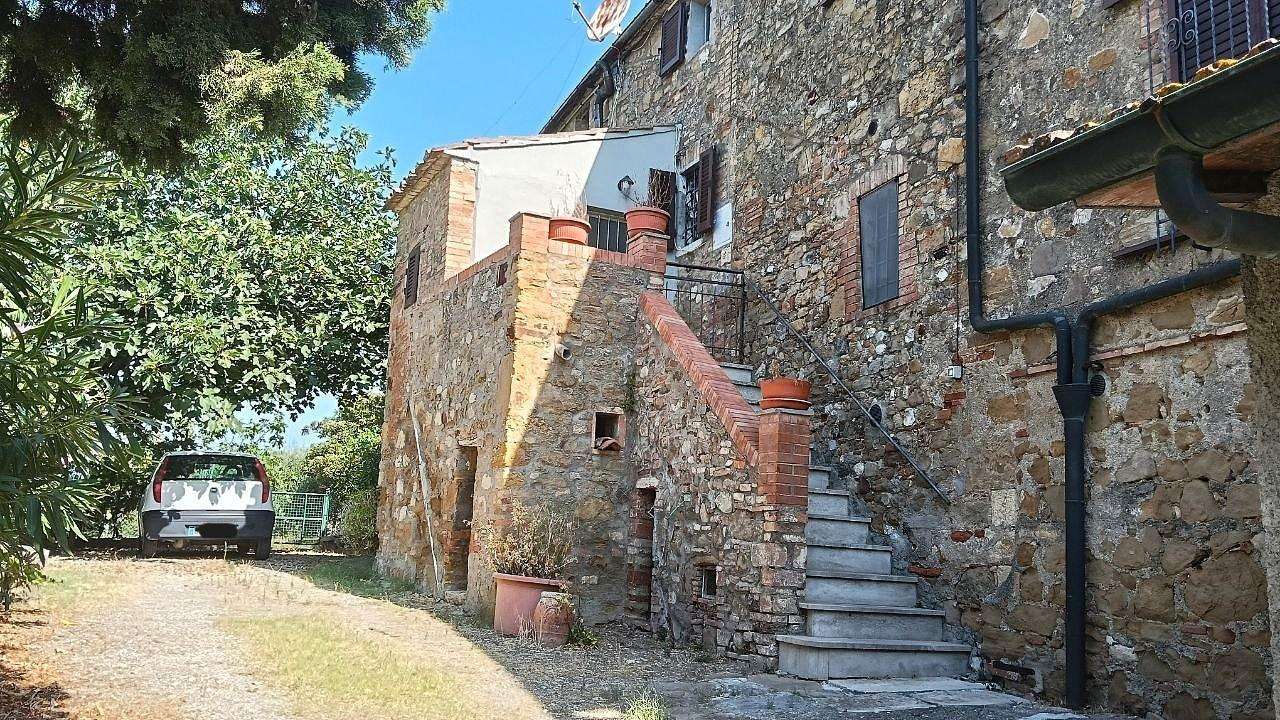 Palazzo - Stabile Viale della Rimembranza,, Casole d'Elsa