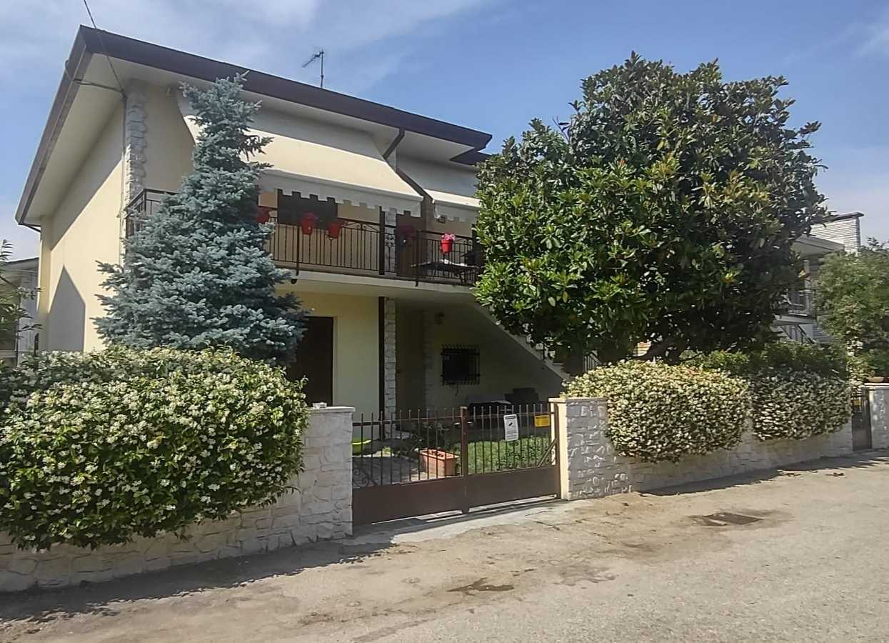Casa indipendente Via Martiri di Belfiore, Rovigo