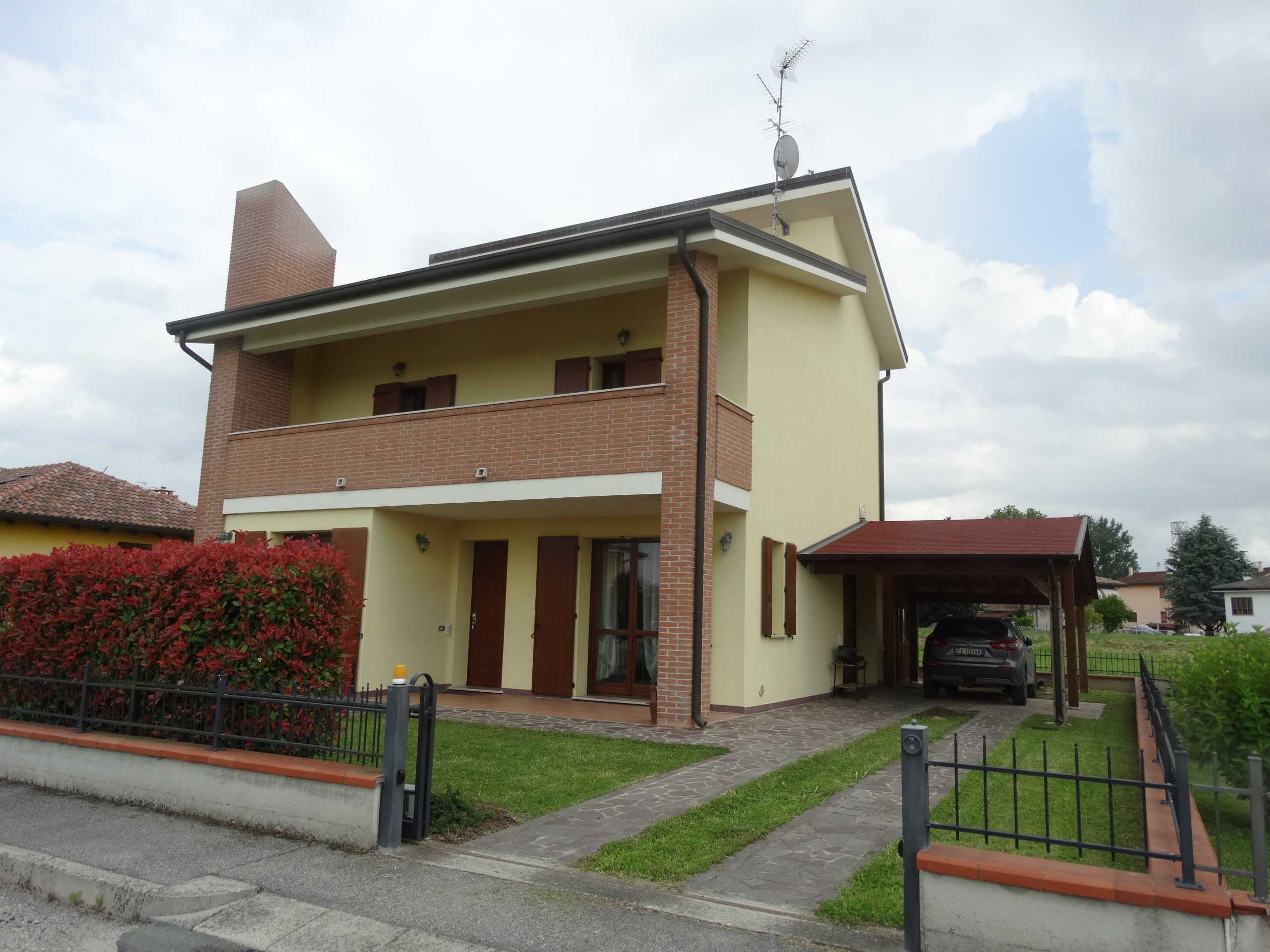 Casa indipendente Via della Repubblica, Guarda Veneta