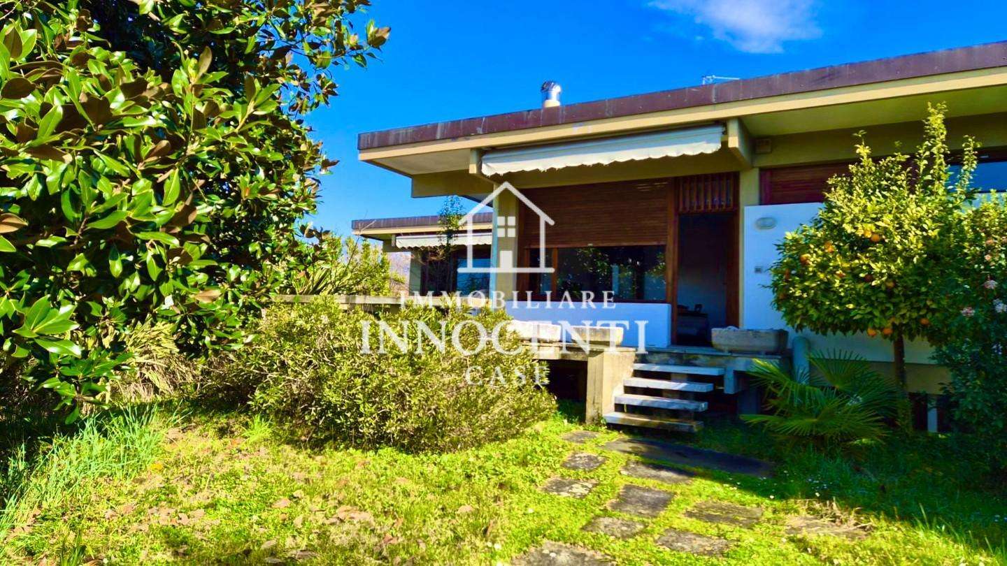 Villa Via Ficalucci,, Pietrasanta