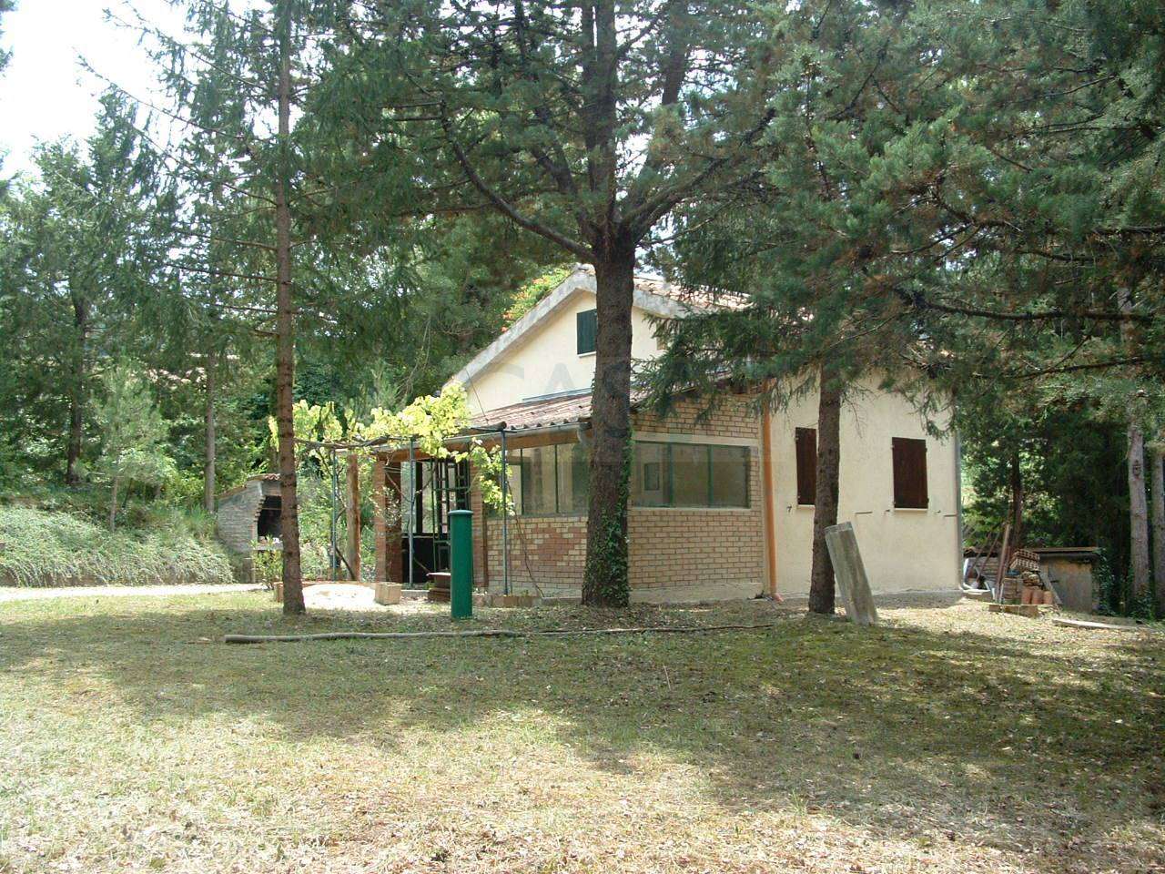 Rustico Frazione Attiggio, Fabriano