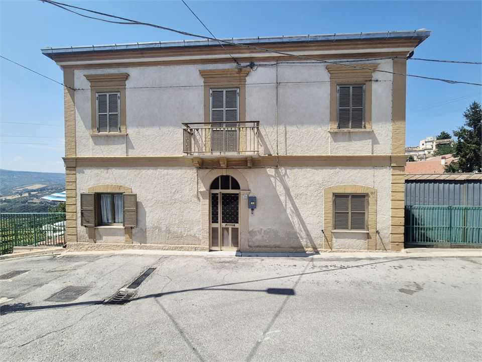 Villa Rione Cerratina, Casacanditella
