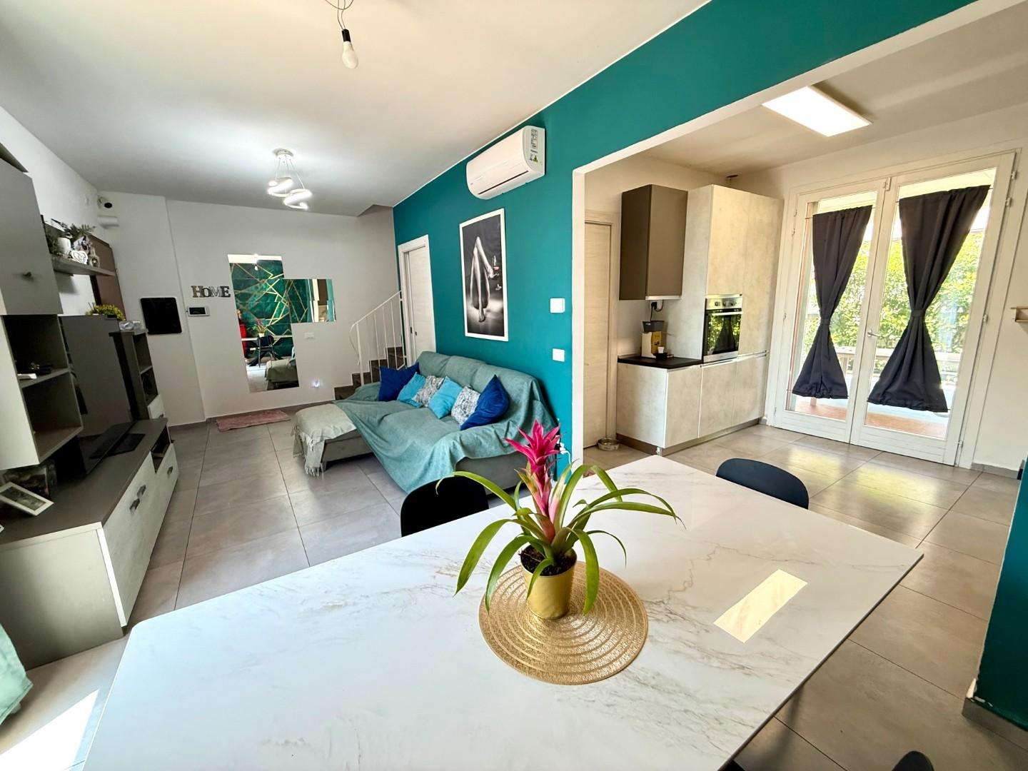 Casa Bi - Trifamiliare, Pontedera