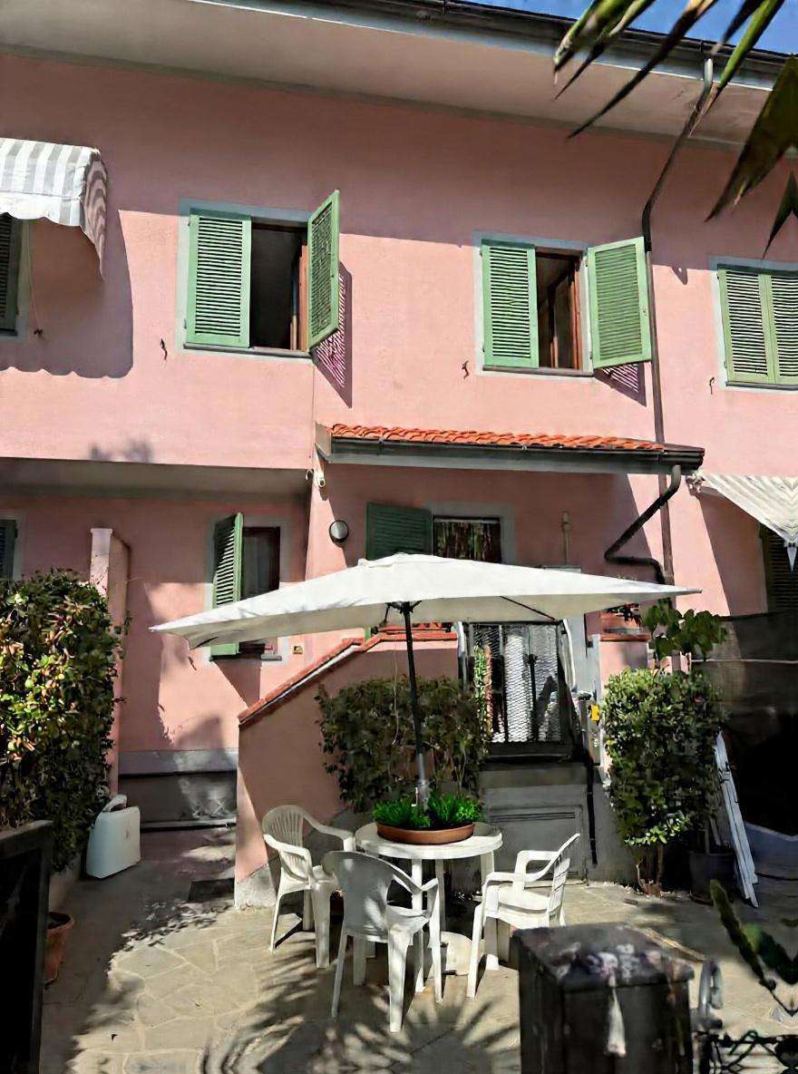 Villetta a schiera Via F.lli Rosselli,, Forte dei Marmi