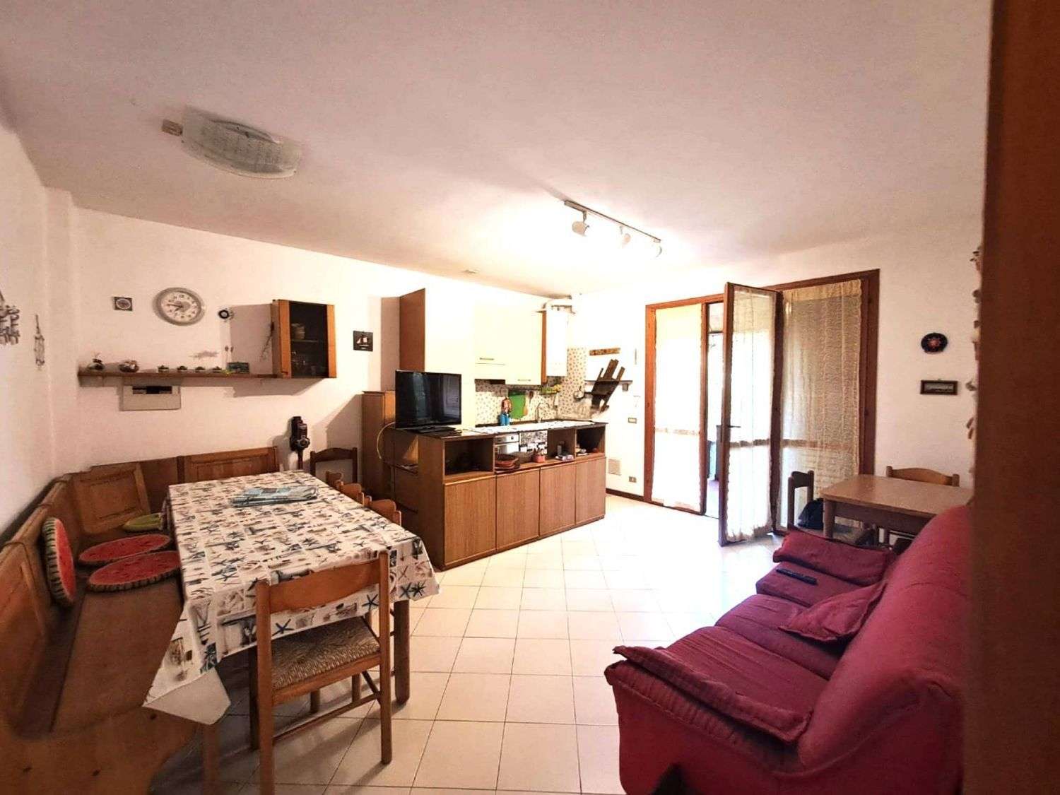 Appartamento Via Magliano,  54100, Massa