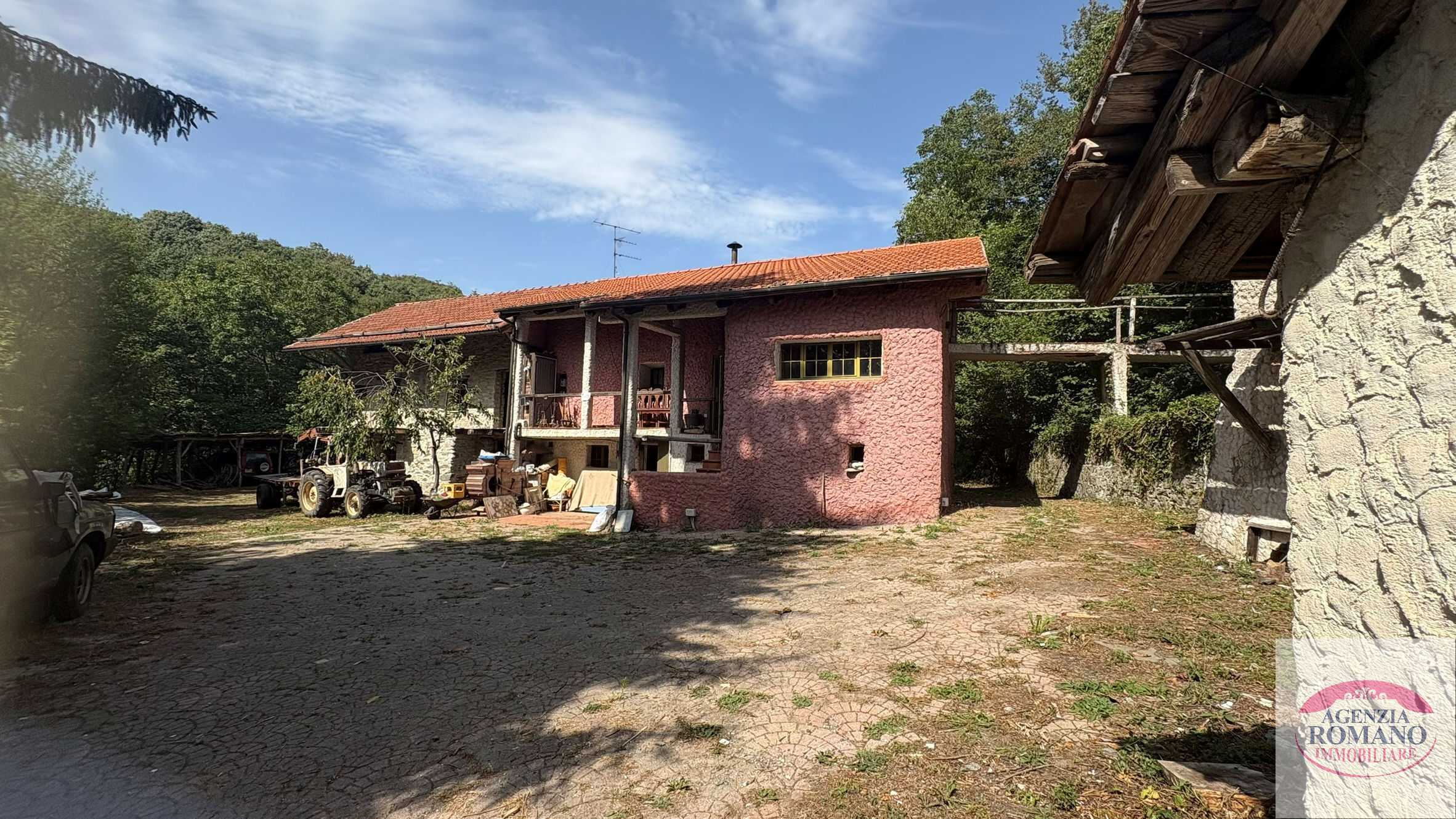 Casa indipendente Via Repiano, Pontinvrea