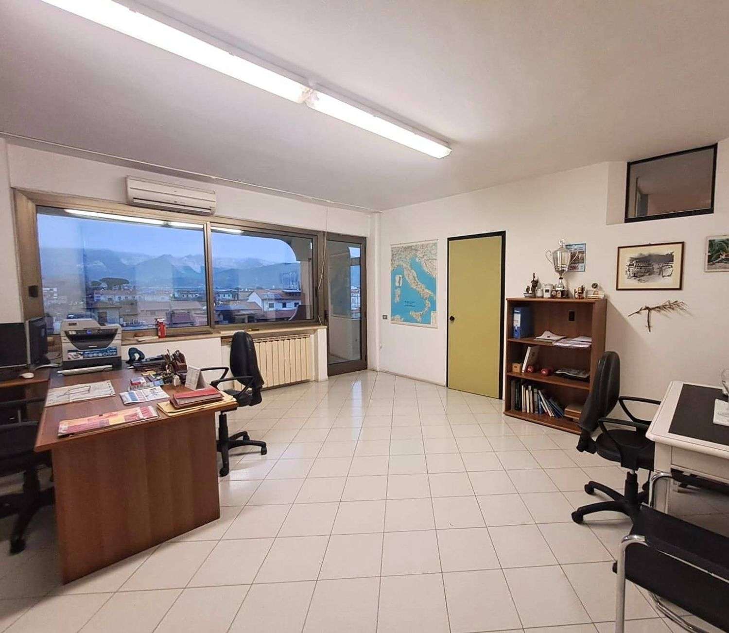 Ufficio Viale Giovanni da Verrazzano,  54033, Carrara