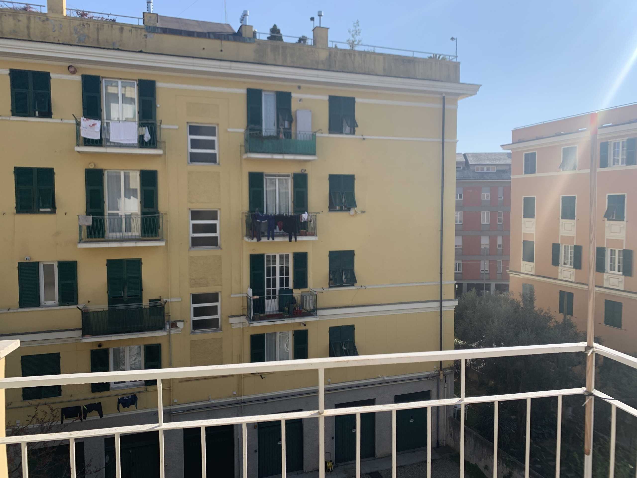 Appartamento Via Montallegro, Genova