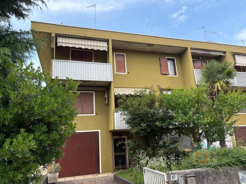 Casa Bi - Trifamiliare Cervignano del Friuli - Centro, Cervignano del Friuli