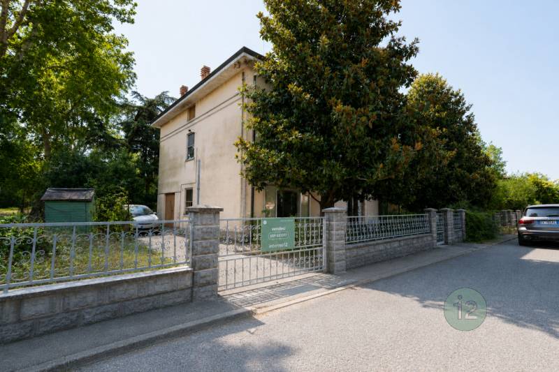 Casa Bi - Trifamiliare Novi di Modena, Novi di Modena
