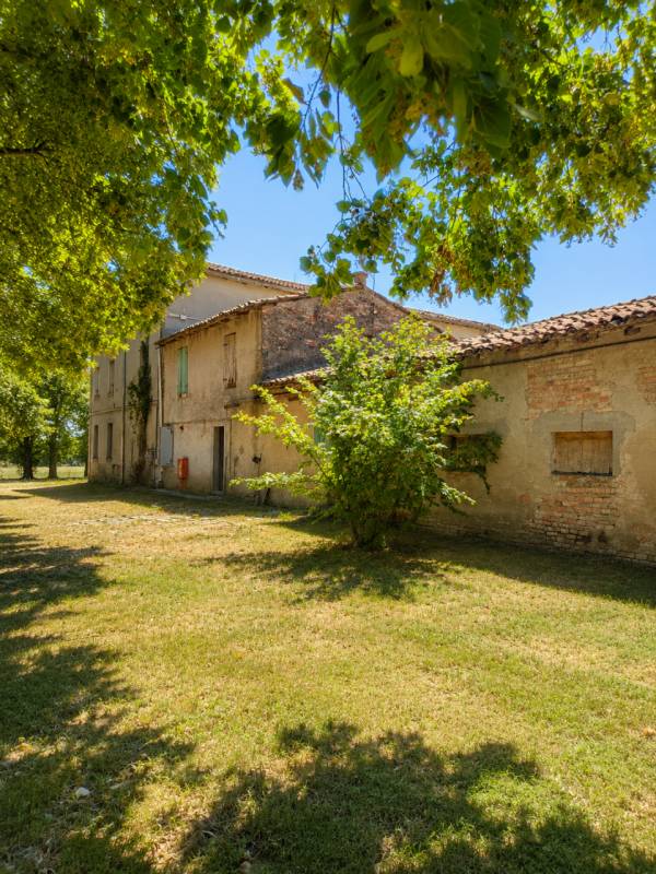 Casa Bi - Trifamiliare Golese (Baganzola), Parma