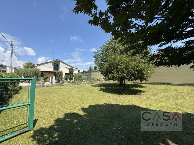 Casa indipendente Sclavons, Cordenons