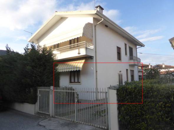 Appartamento Longare, Longare