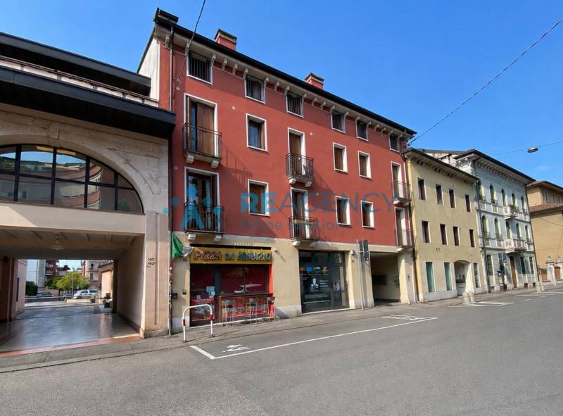 Negozio Borgo Casale - Stadio - Corso Padova, Vicenza
