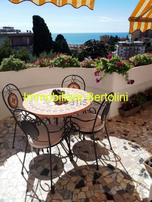 Casa Bi - Trifamiliare Sanremo - Centro, Sanremo