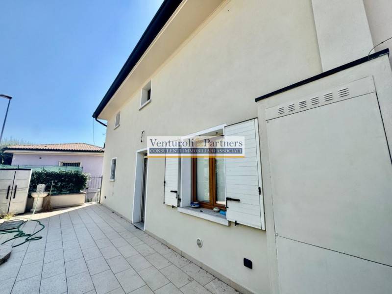 Casa Bi - Trifamiliare, Calcinato
