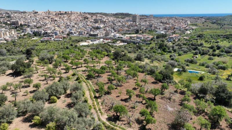 Terreno edificabile, Noto