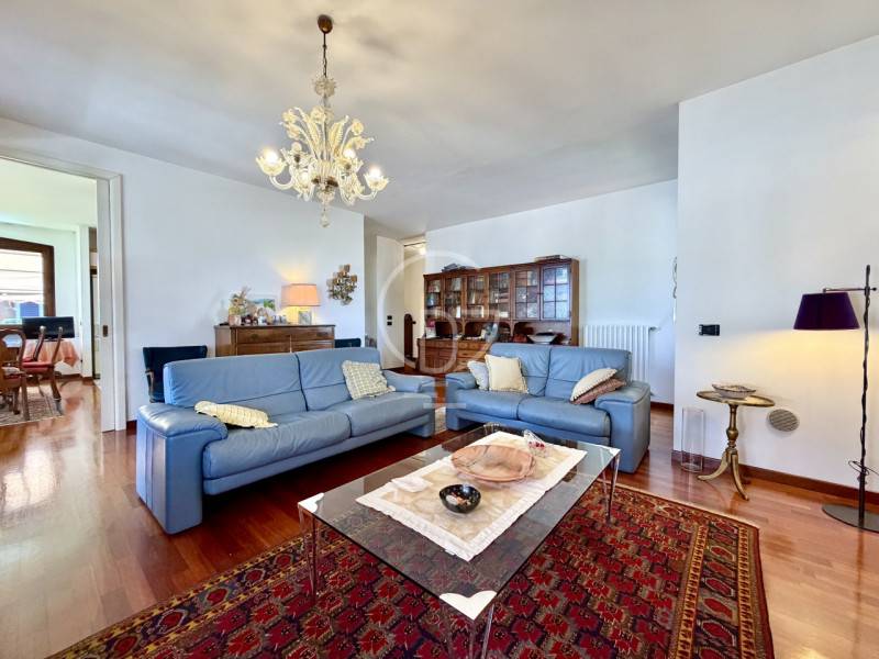Casa Bi - Trifamiliare, Desenzano del Garda