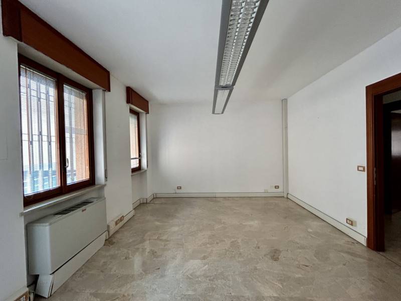 Ufficio Porta Nuova, Verona