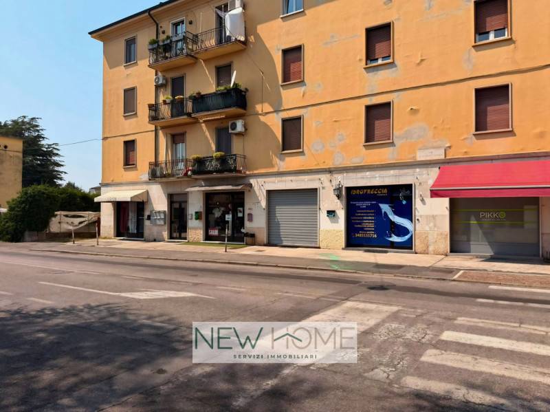 Negozio Borgo Roma, Verona