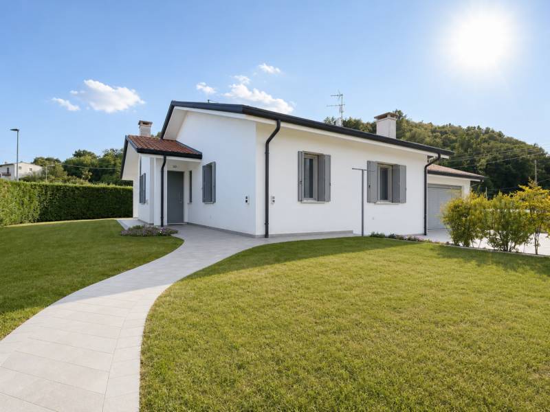 Casa indipendente Costabissara, Costabissara